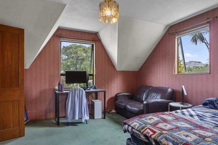 Photo of property in 5 Siska Place, Upper Riccarton, Christchurch, 8041