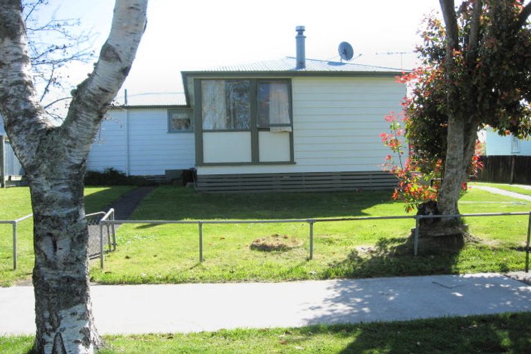 Photo of property in 19 Hinerangi Street, Turangi, 3334