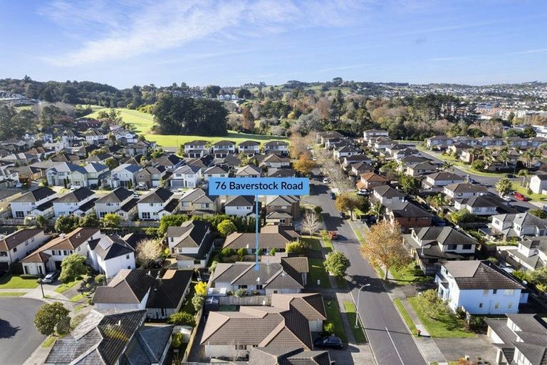 Photo of property in 76 Baverstock Road, Flat Bush, Auckland, 2016