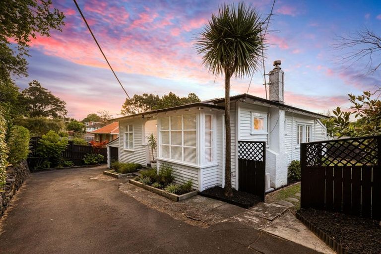 Photo of property in 1/93 Seabrook Avenue, New Lynn, Auckland, 0600