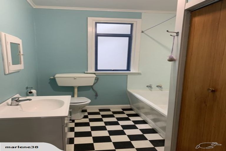 Photo of property in 10 Weymouth Street, New Plymouth, 4310