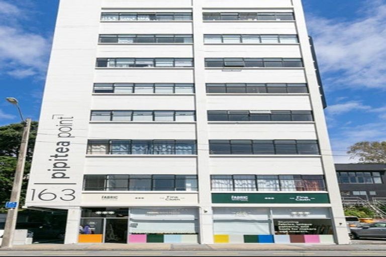 Photo of property in Quantum On Thorndon Quay, 4/163c Thorndon Quay, Pipitea, Wellington, 6011