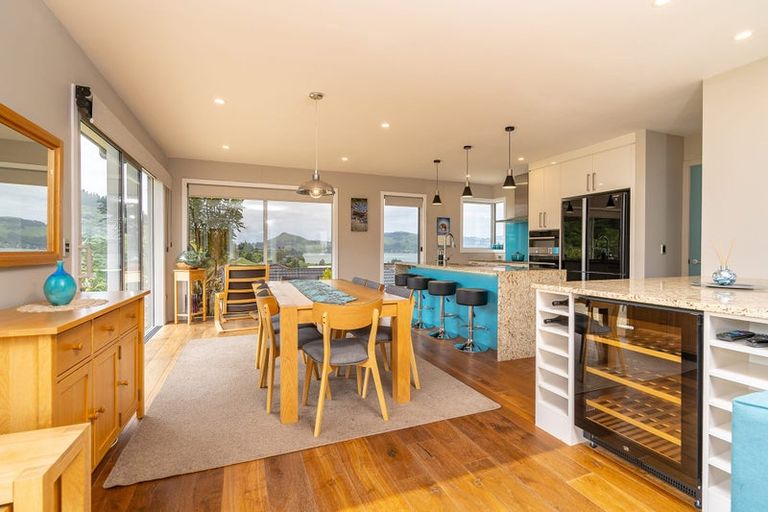 Photo of property in 19 Glendermid Close, Sawyers Bay, Port Chalmers, 9023