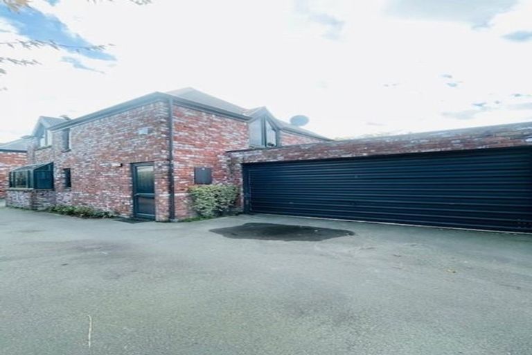 Photo of property in 2/70 Champion Street, Edgeware, Christchurch, 8013