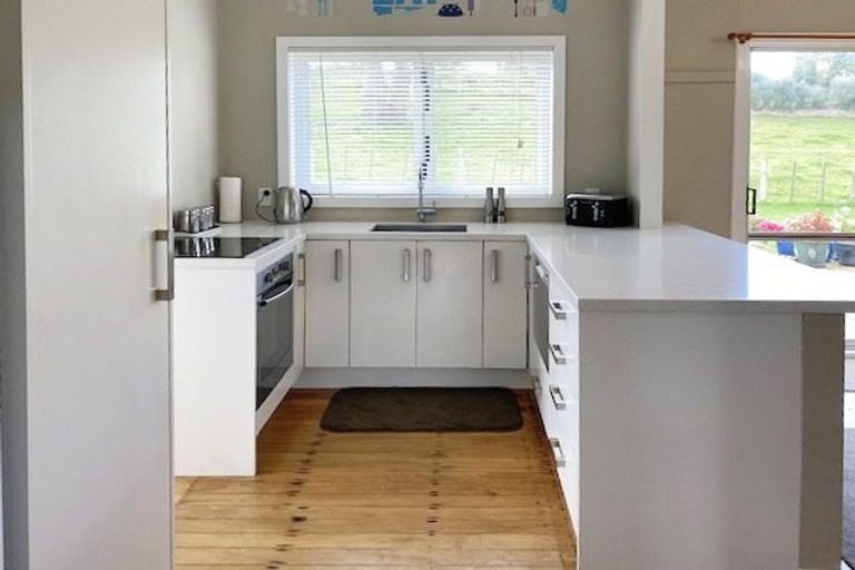 Photo of property in 241 Puketarata Road, Otorohanga, 3974