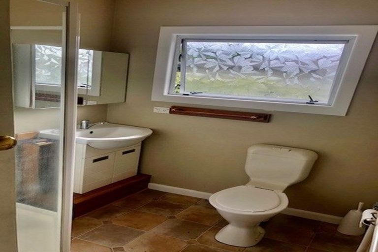 Photo of property in 1 Freyberg Avenue, Stoke, Nelson, 7011