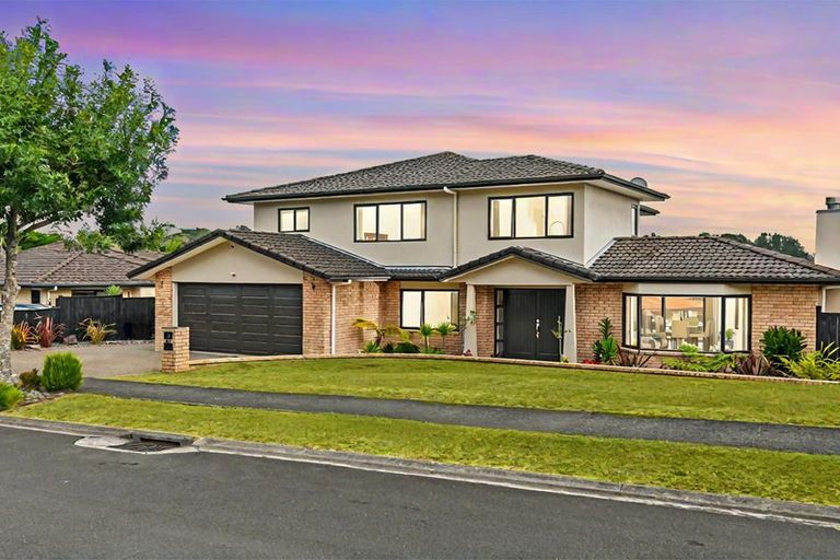 Photo of property in 25 Leafield Crescent, Henderson, Auckland, 0612