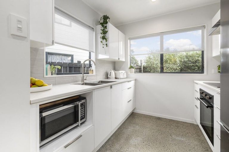 Photo of property in 3/24 Mason Street, Moera, Lower Hutt, 5010