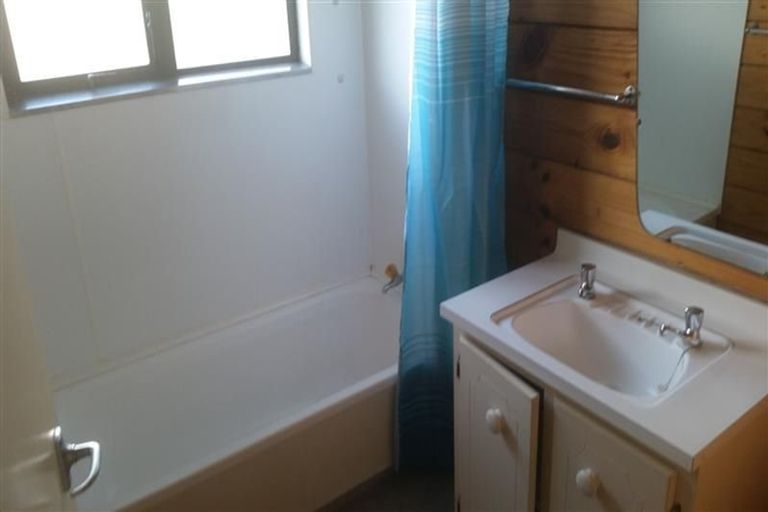 Photo of property in 59 Maratahu Street, Westown, New Plymouth, 4310