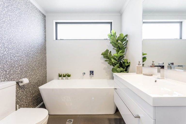 Photo of property in 1c Didham Drive, Mosgiel, 9024