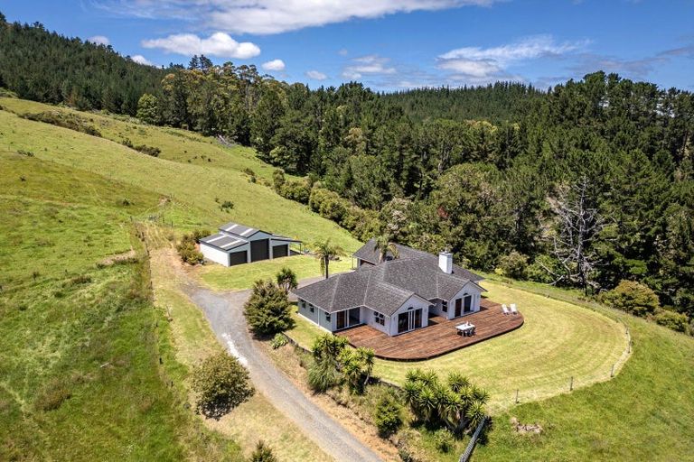 Photo of property in 1682a Manaia Road, Preece Point, Coromandel, 3581