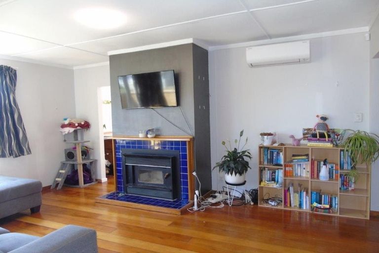 Photo of property in 85 Seddon Street, Naenae, Lower Hutt, 5011