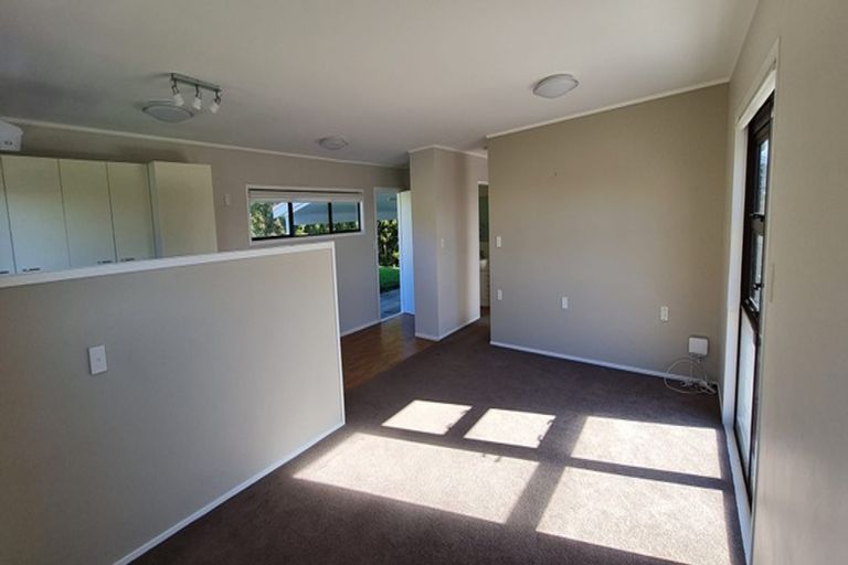 Photo of property in 24 Alton Avenue, Hillcrest, Auckland, 0627