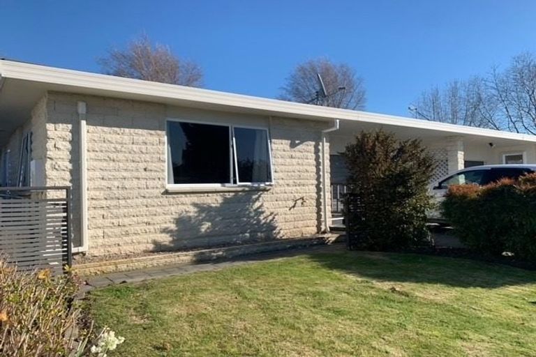 Photo of property in 21 Whiting Crescent, Greenmeadows, Napier, 4112