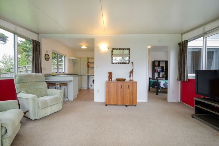 Photo of property in 171c Colwill Road, Massey, Auckland, 0614