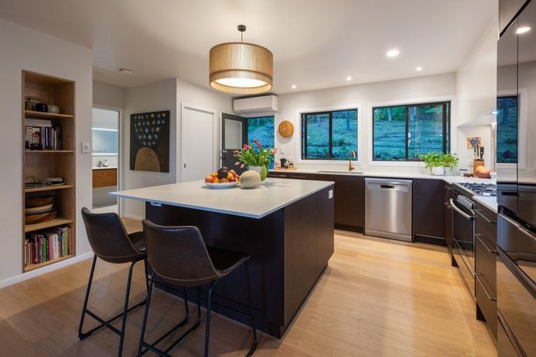 Photo of property in 12 Moana Avenue, Paihia, 0200