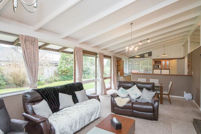 Photo of property in 40 Epsom Road, Hokowhitu, Palmerston North, 4410