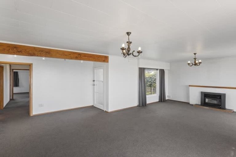 Photo of property in 54 Hume Street, Waitara, 4320