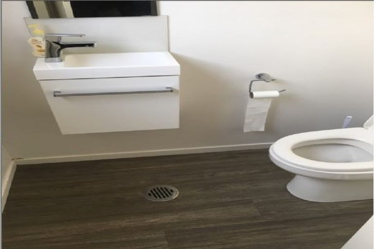 Photo of property in 22 Chiefs Court, Hamilton East, Hamilton, 3216