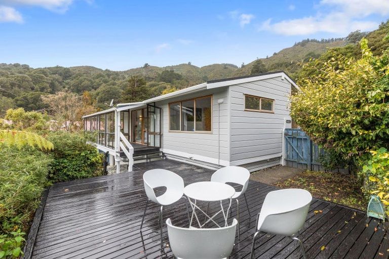 Photo of property in 10 Kerkwall Drive, Naenae, Lower Hutt, 5011