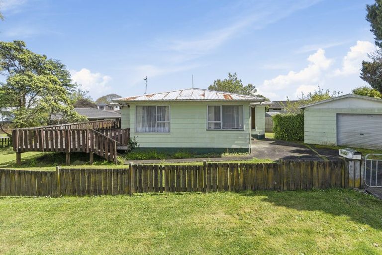 Photo of property in 9 Chantal Place, Red Hill, Papakura, 2110