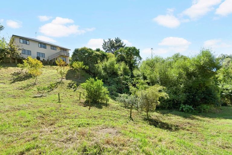 Photo of property in 57a Advene Road, Cockle Bay, Auckland, 2014