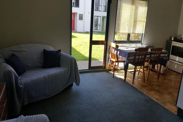 Photo of property in 7/74 Hansons Lane, Upper Riccarton, Christchurch, 8041