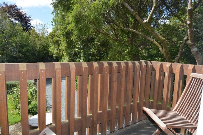 Photo of property in 33 Rakiura Parade, Otatara, Invercargill, 9879