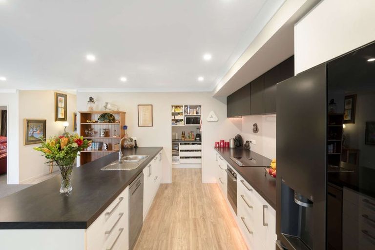 Photo of property in 37 Navy Loop, Rolleston, 7614