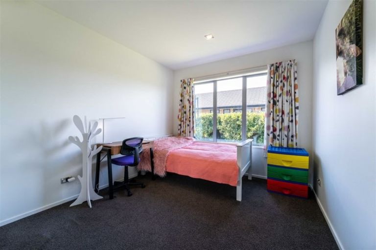 Photo of property in 32 Buckhurst Avenue, Wigram, Christchurch, 8042