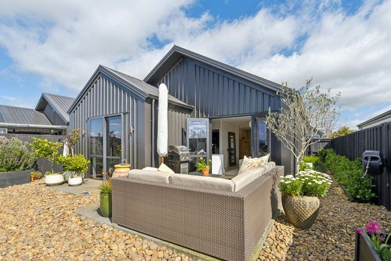 Photo of property in 32 Pourewa Street, Te Kauwhata, 3710