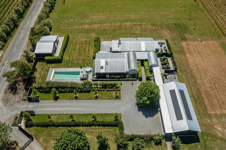 Photo of property in 90 Jeffries Road, Rapaura, Blenheim, 7273