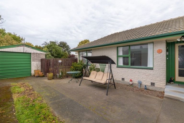 Photo of property in 30 Cottonwood Street, Parklands, Christchurch, 8083