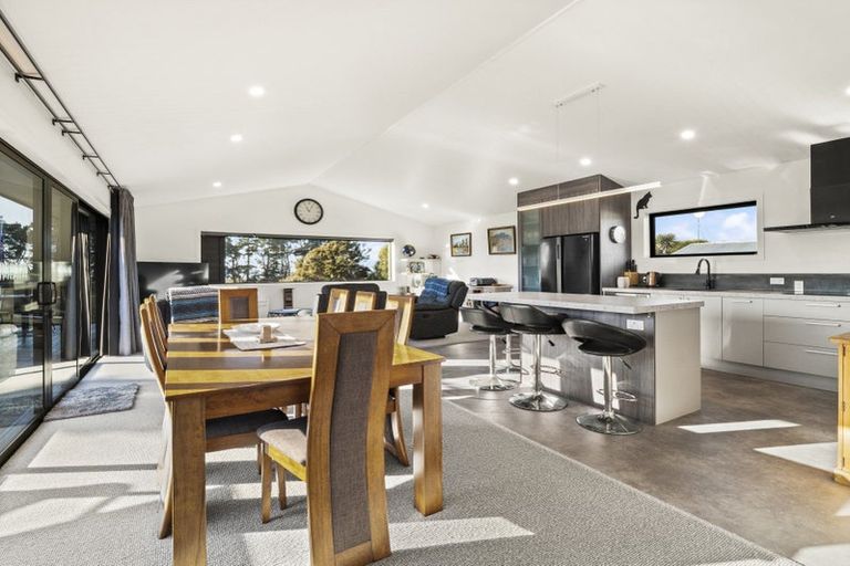 Photo of property in 144 Moturata Road, Taieri Beach, Taieri Mouth, 9091