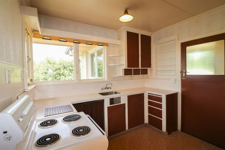 Photo of property in 3 Mckenzie Street, Geraldine, 7930