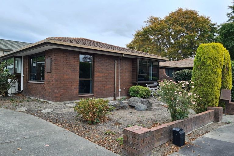 Photo of property in 3 Elvira Court, Bishopdale, Christchurch, 8053