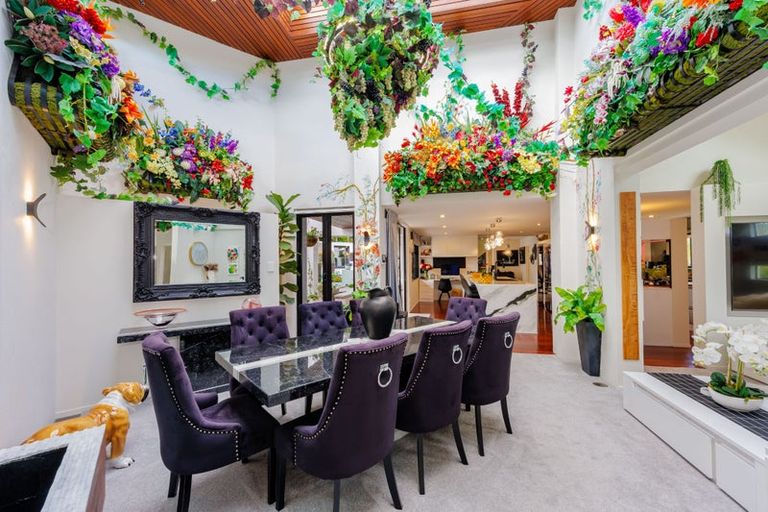 Photo of property in 3 Holyoake Place, Chatswood, Auckland, 0626