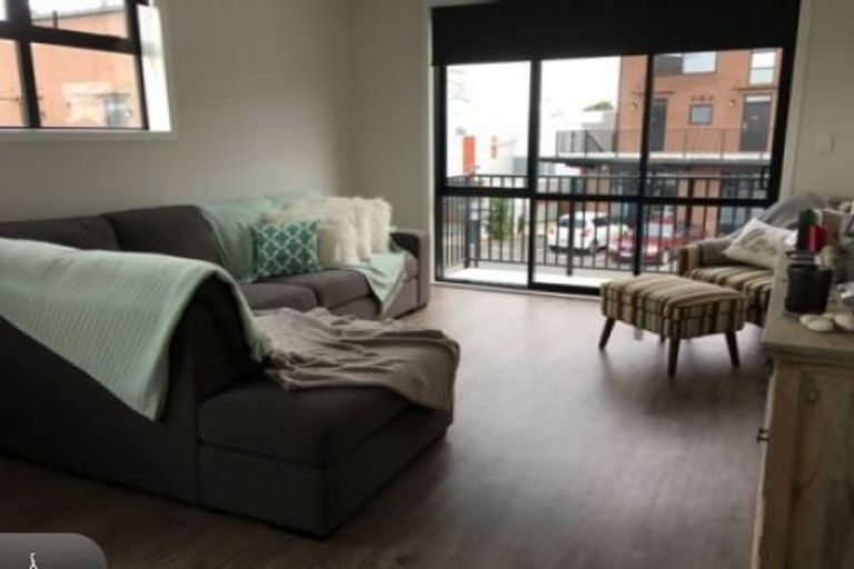 Photo of property in 101/4 Village Quarter Lane, Frankton, Hamilton, 3204