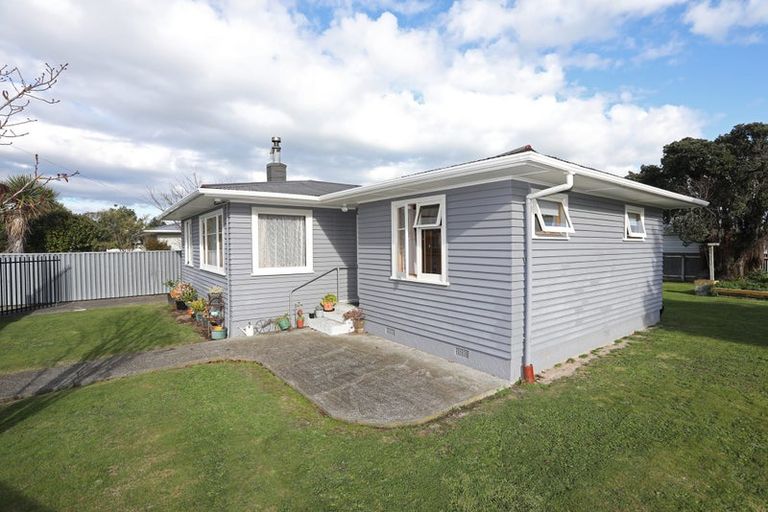Photo of property in 9 Oriana Place, Highbury, Palmerston North, 4412