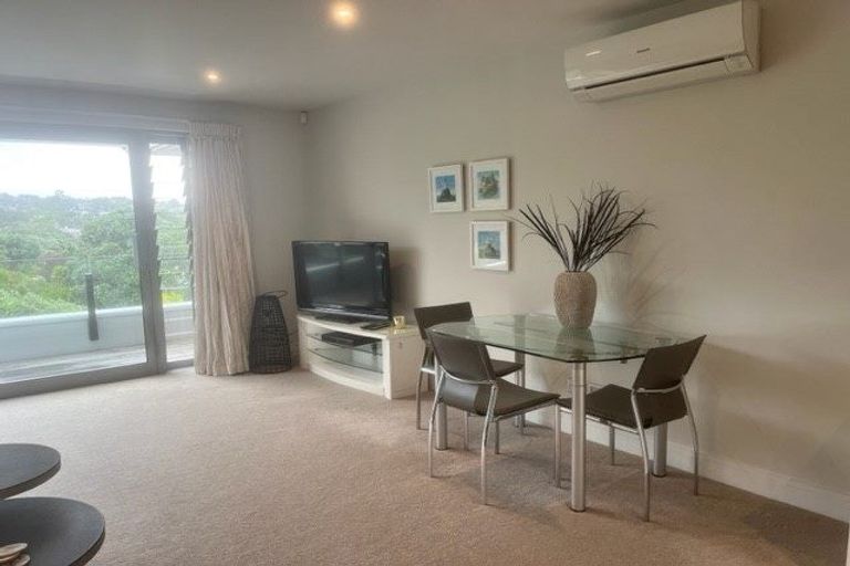 Photo of property in 23 Rangitoto View Road, Cockle Bay, Auckland, 2014