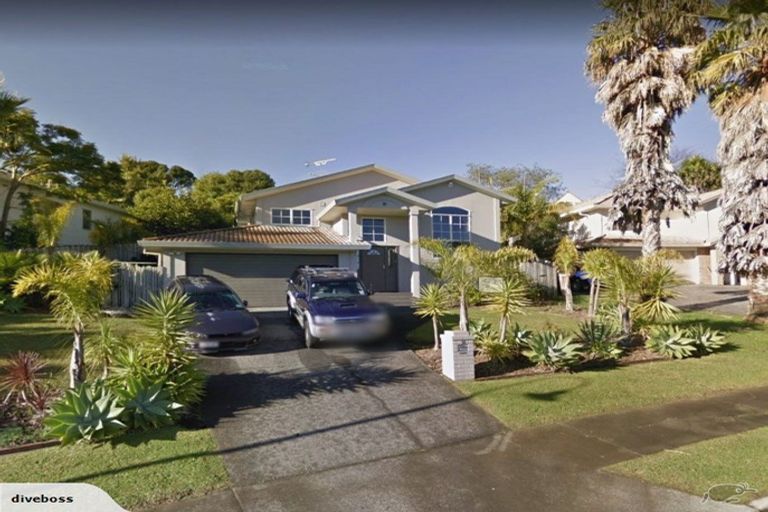 Photo of property in 14 Shannon Place, Torbay, Auckland, 0630