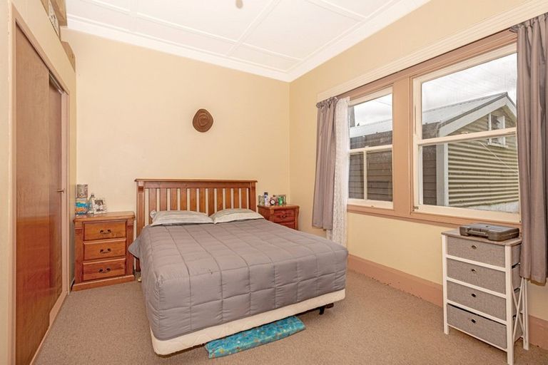 Photo of property in 2 School Road, Tiniroto, Manutuke, 4078