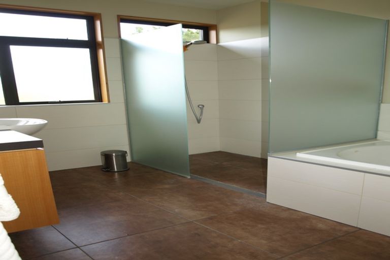 Photo of property in 96 Aronui Road, Bridge Hill, Alexandra, 9320