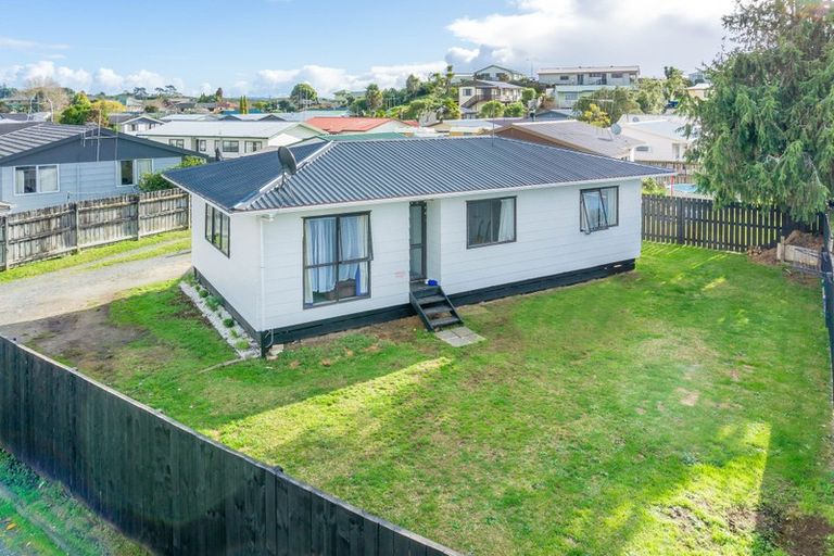 Photo of property in 18a Pringle Place, Nawton, Hamilton, 3200