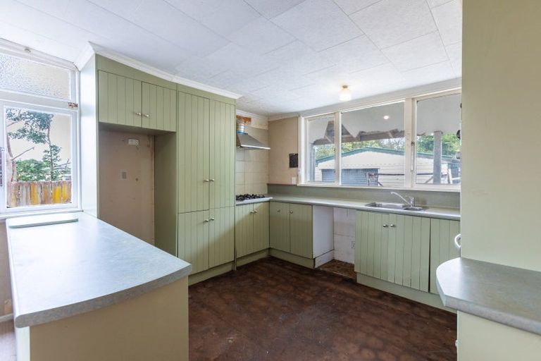 Photo of property in 73 Mclean Street, Woodville, 4920