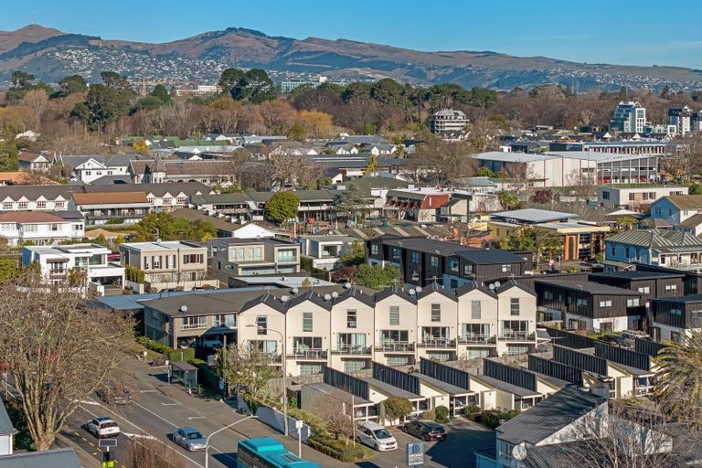 Photo of property in Merivale Manor Townhouse, 123d Papanui Road, Merivale, Christchurch, 8014