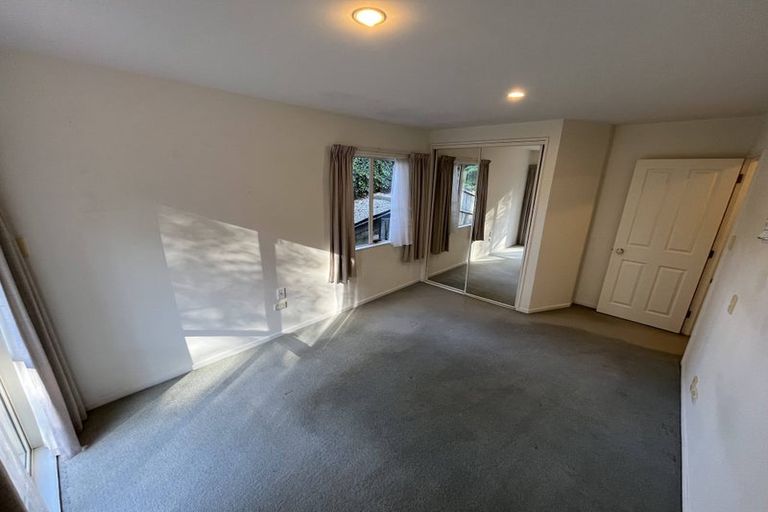 Photo of property in 2/288 Sunset Road, Windsor Park, Auckland, 0632