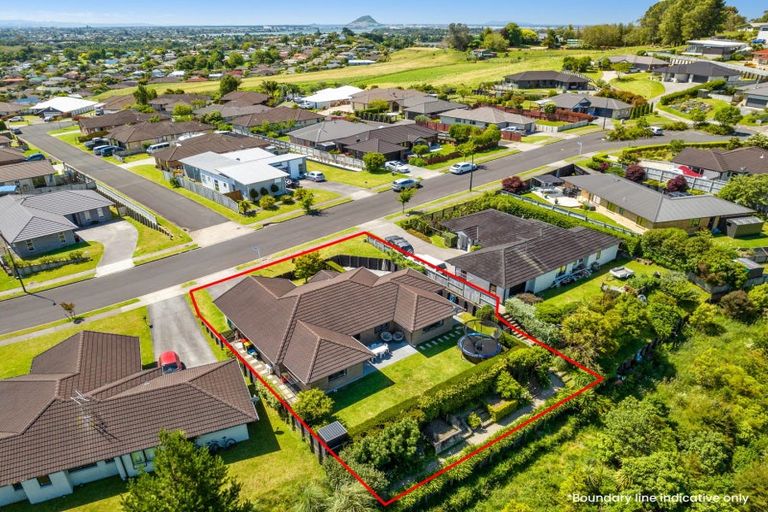 Photo of property in 92 Falcon Drive, Welcome Bay, Tauranga, 3112