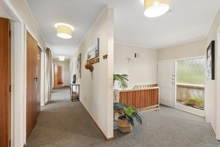 Photo of property in 51 Winston Street, Crofton Downs, Wellington, 6035