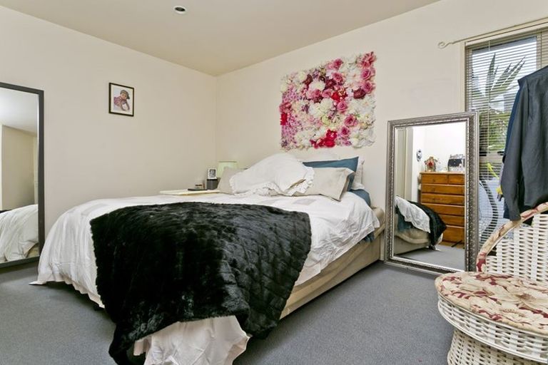 Photo of property in 19/206 Manuka Road, Bayview, Auckland, 0629